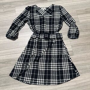 5/$25 Monteau Black and cream Plaid Mini Dress